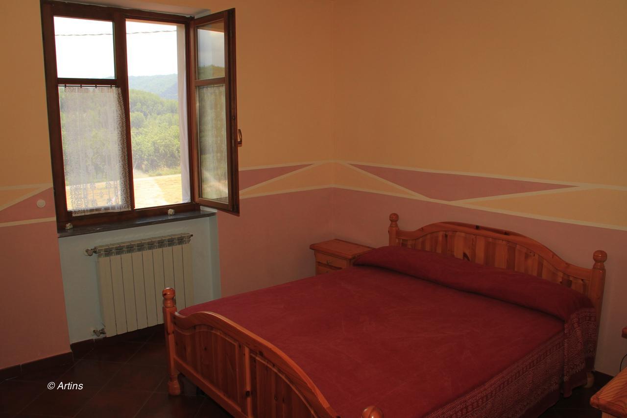Agriturismo La Praduscella Fivizzano Kültér fotó